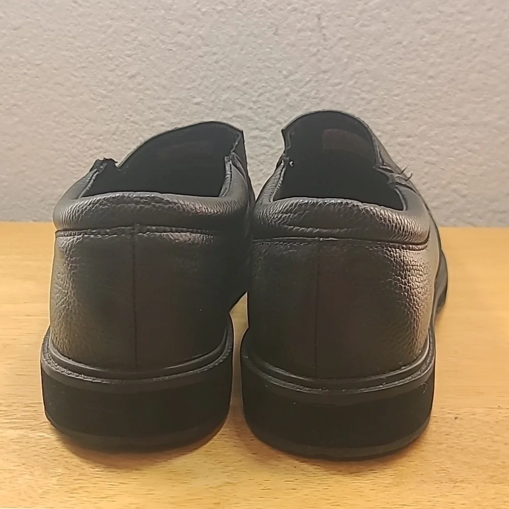 Chinook Ultra Grip mens leather shoe